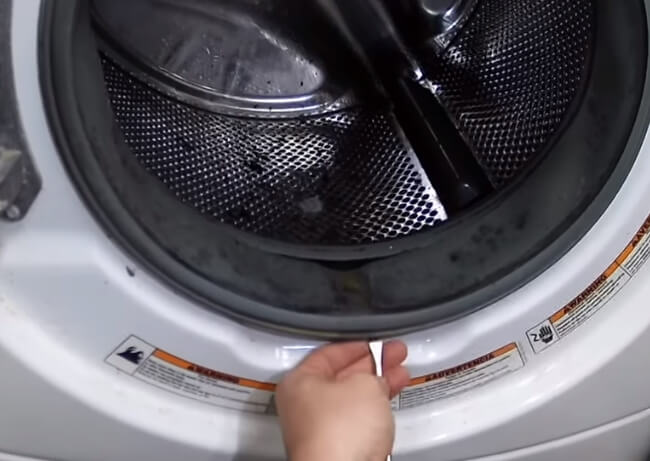 How to replace Amana Washer door seal