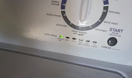 What is Sensing Fill Light on Amana Washer